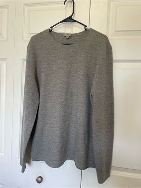 COS Gray Crewneck Sweater - 100% Wool- Medium